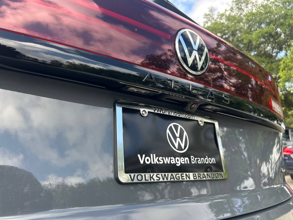 New 2026 Volkswagen Atlas Cross Sport SEL R-Line AWD/4WD image 49
