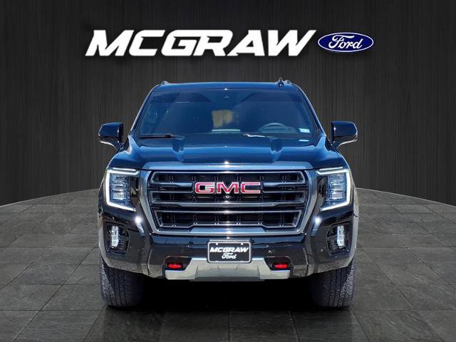 Used 2024 GMC Yukon AT4 w/ Technology Package image 3