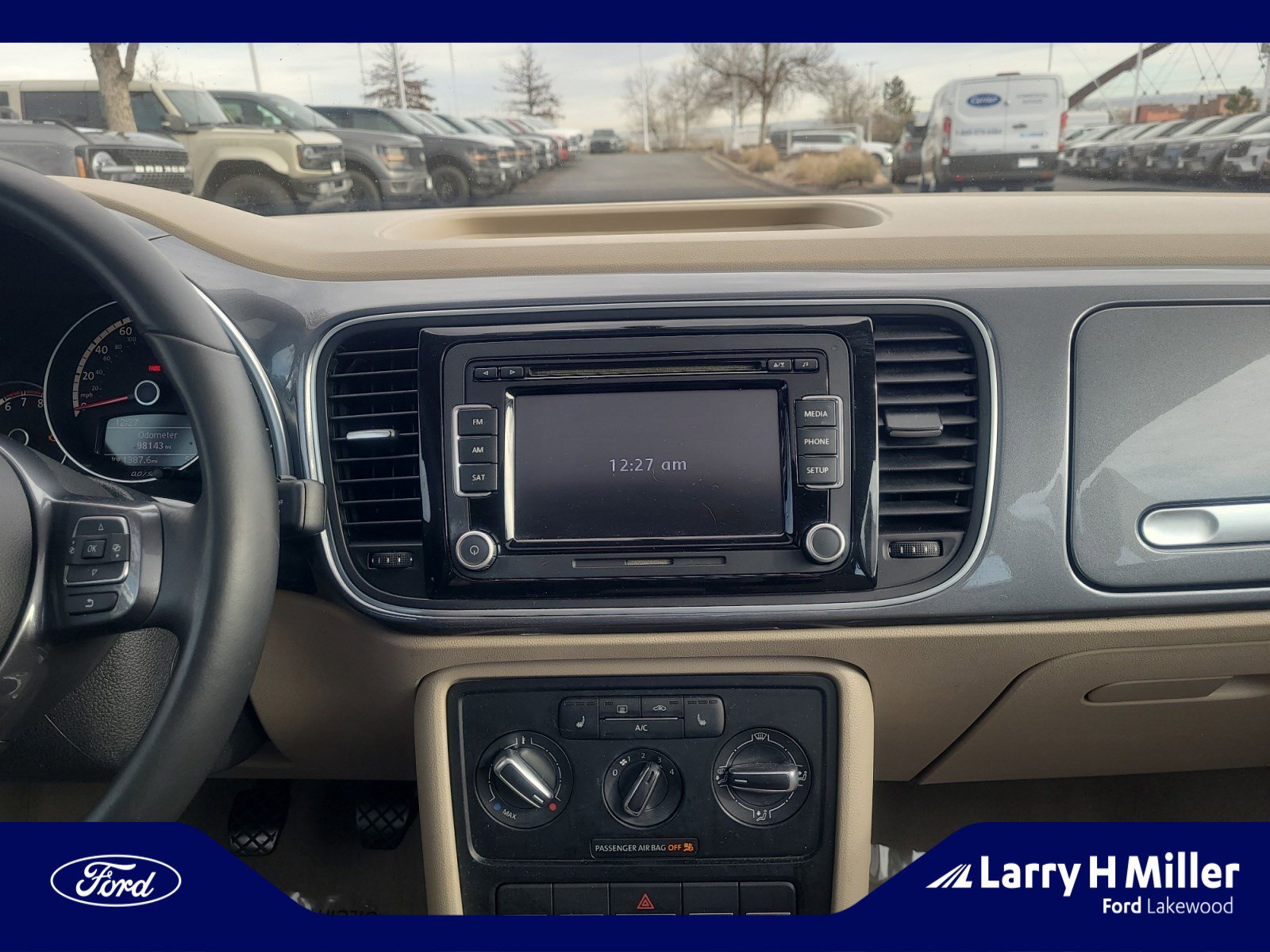 Used 2013 Volkswagen Beetle 2.5 image 12