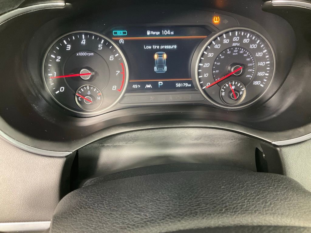 Used 2022 Kia Stinger GT2 image 16