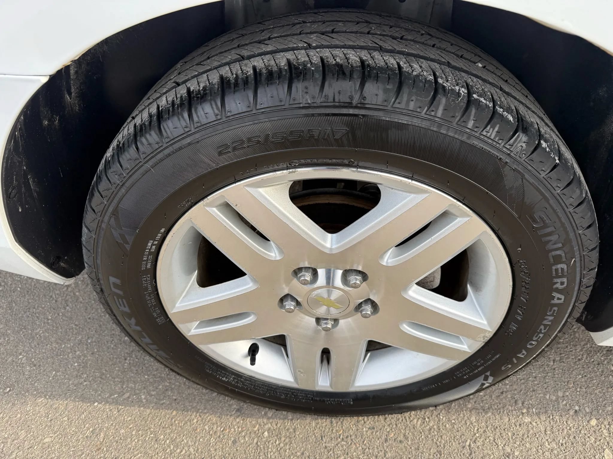Used 2016 Chevrolet Impala LT FWD image 11
