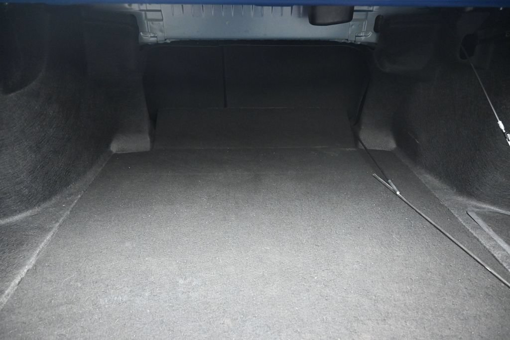 Used 2025 Toyota Camry SE FWD image 15