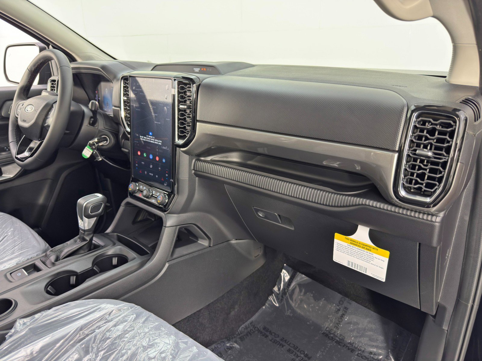 Used 2025 Ford Ranger XLT w/ Equipment Group 301A High image 12