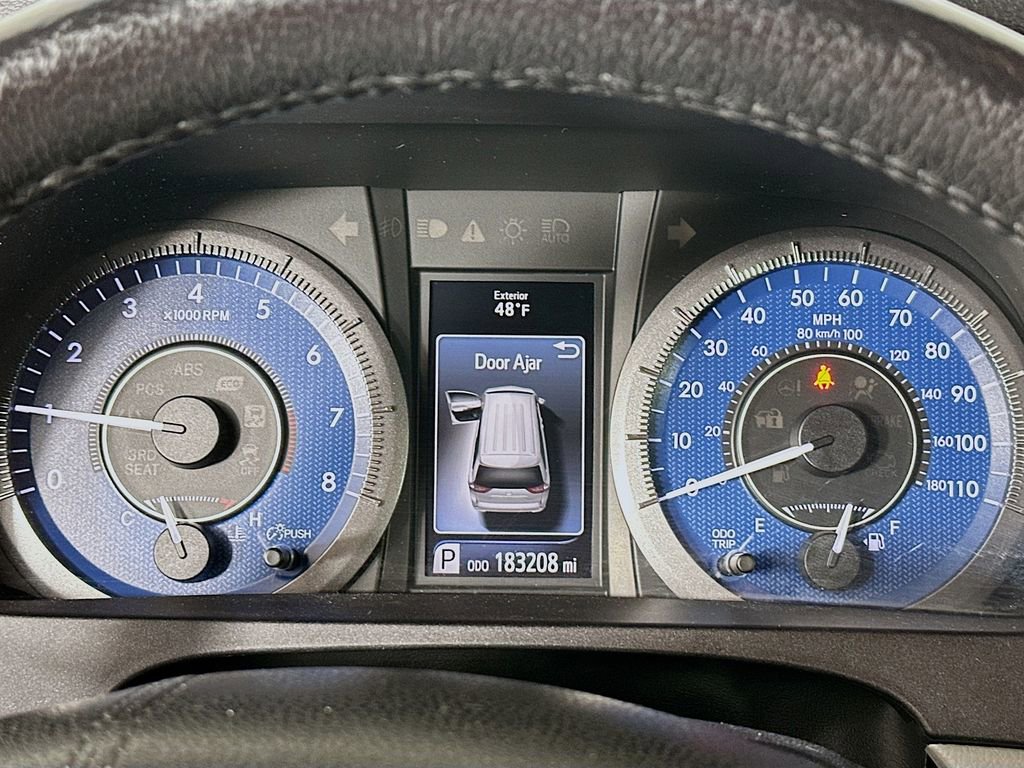 Used 2017 Toyota Sienna XLE image 12
