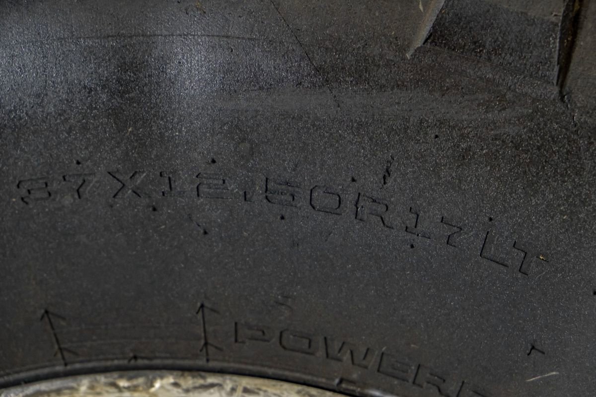 Used 2018 Jeep Wrangler Unlimited Sahara AWD/4WD image 63