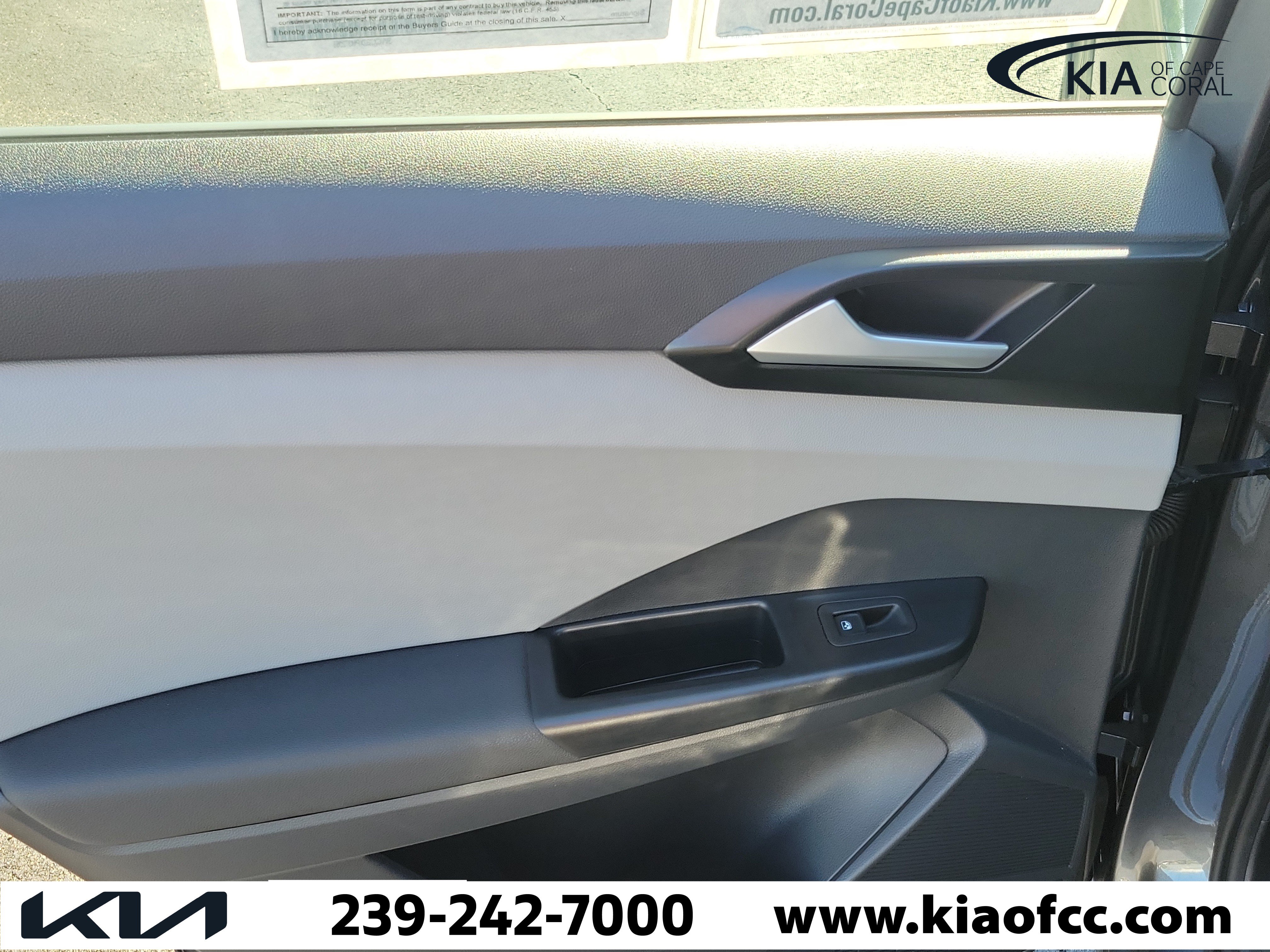 Used 2023 Volkswagen Taos S FWD image 14