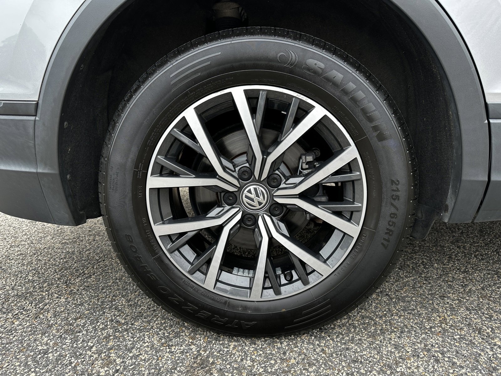 Used 2021 Volkswagen Tiguan S image 17