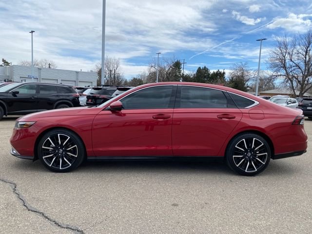 Used 2024 Honda Accord Touring image 2