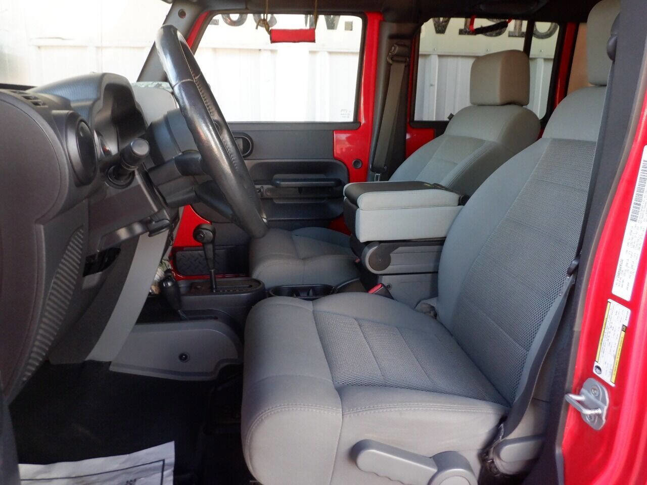 Used 2008 Jeep Wrangler Unlimited Rubicon w/ PWR Convenience Group image 18