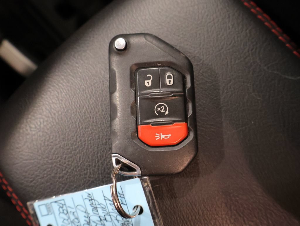 Used 2021 Jeep Wrangler Unlimited Rubicon AWD/4WD image 20