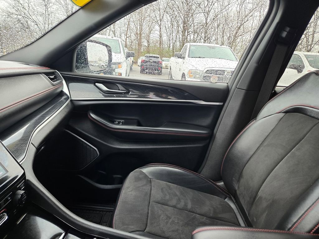 Used 2022 Jeep Grand Cherokee Trailhawk w/ ADV Protech Group II image 17