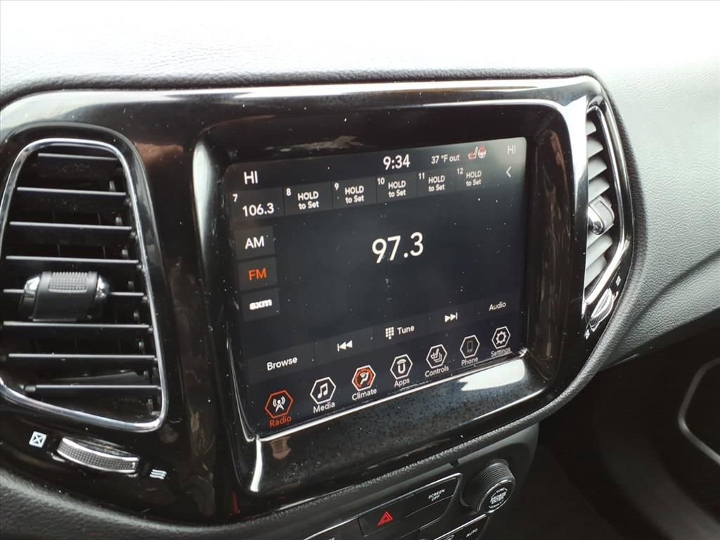 Used 2020 Jeep Compass Limited image 20