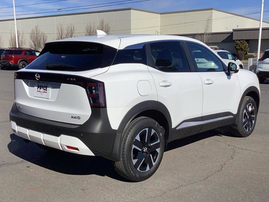 New 2025 Nissan Kicks SV w/ Charging Package image 3