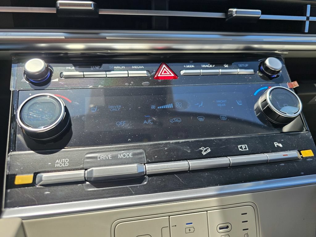 New 2026 Hyundai Santa Fe SEL FWD image 32
