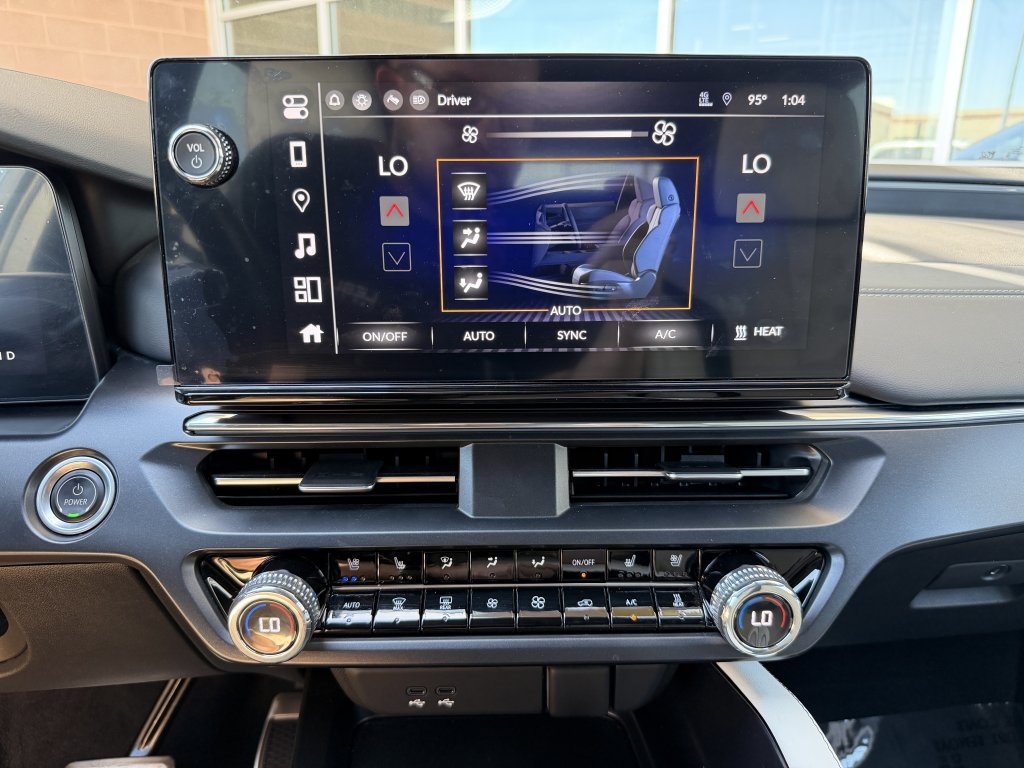 Used 2024 Acura ZDX A-Spec RWD image 23