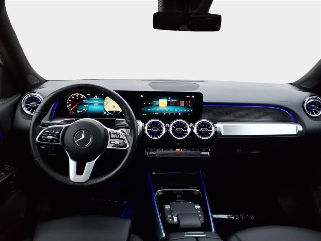 Used 2022 Mercedes-Benz GLB 250 4MATIC image 13