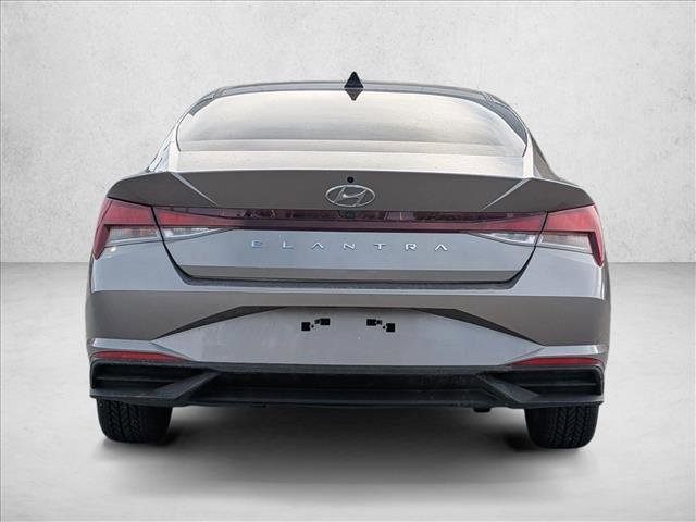 Used 2021 Hyundai Elantra SEL w/ Cargo Package image 6