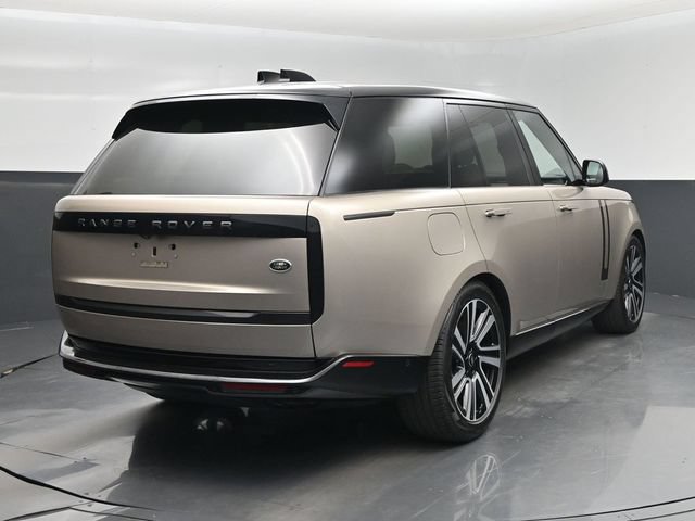 Used 2023 Land Rover Range Rover SE AWD/4WD image 28