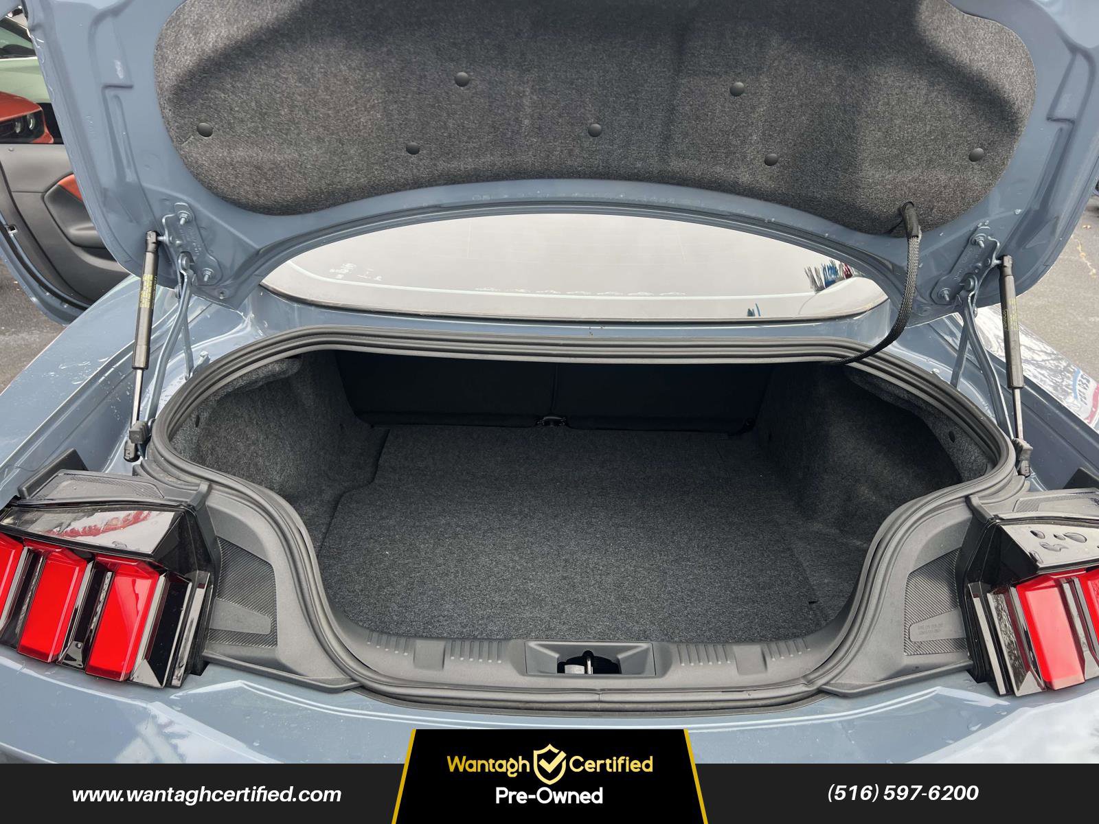 Used 2024 Ford Mustang GT Premium image 18