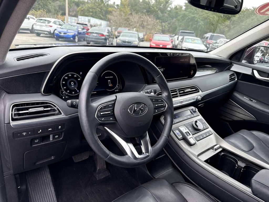 Used 2021 Hyundai Palisade Limited image 34