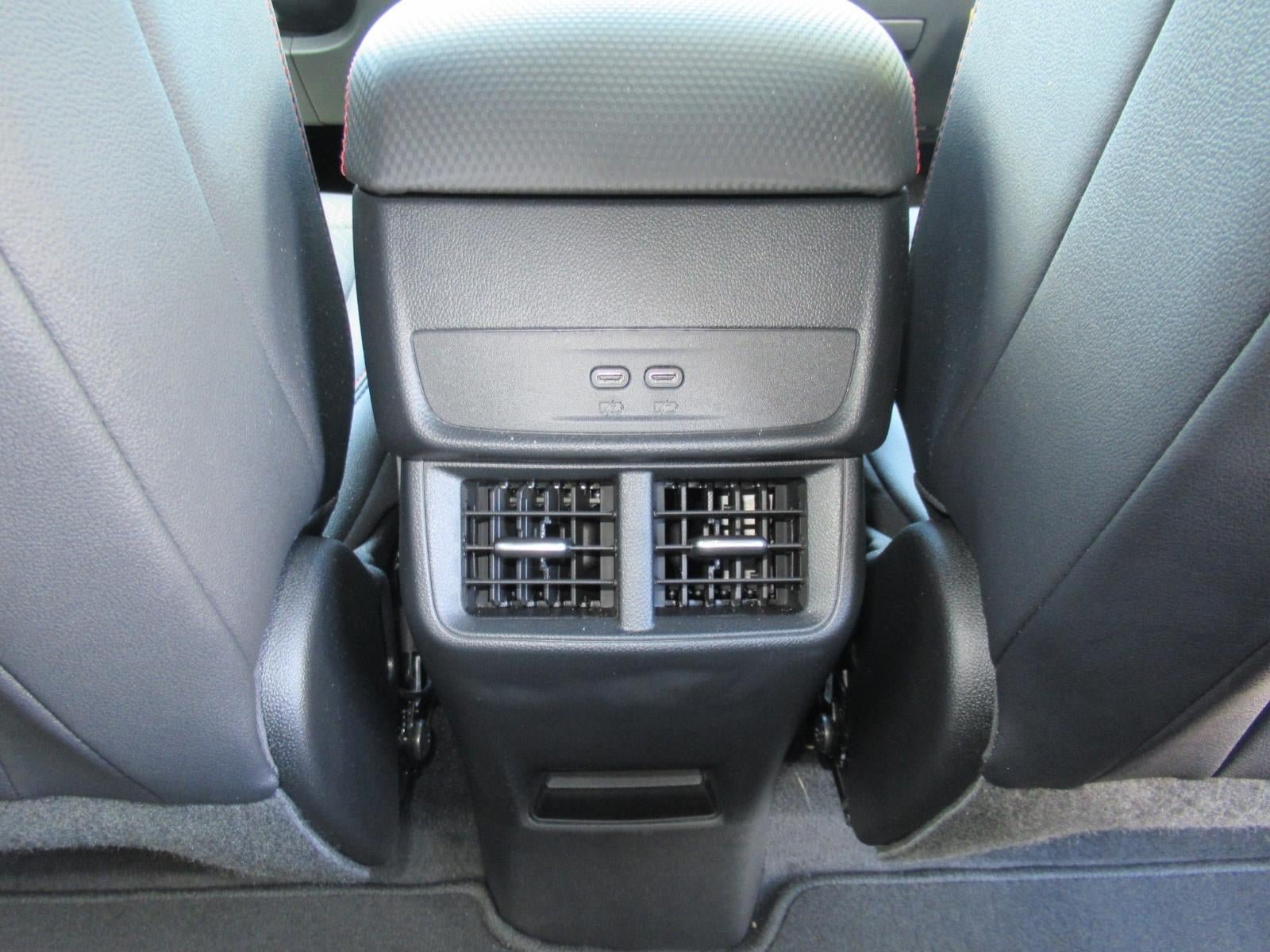 New 2026 Chevrolet Equinox RS w/ Safety and Technology Package FWD image 32