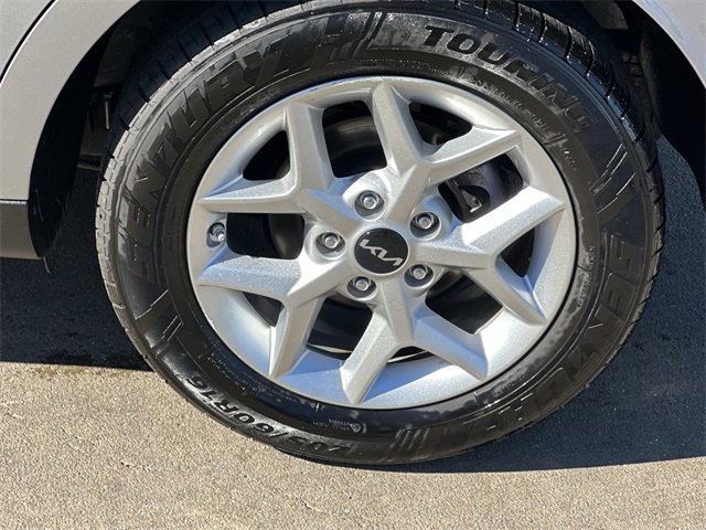 Used 2024 Kia Soul LX w/ Option Group 015 image 8