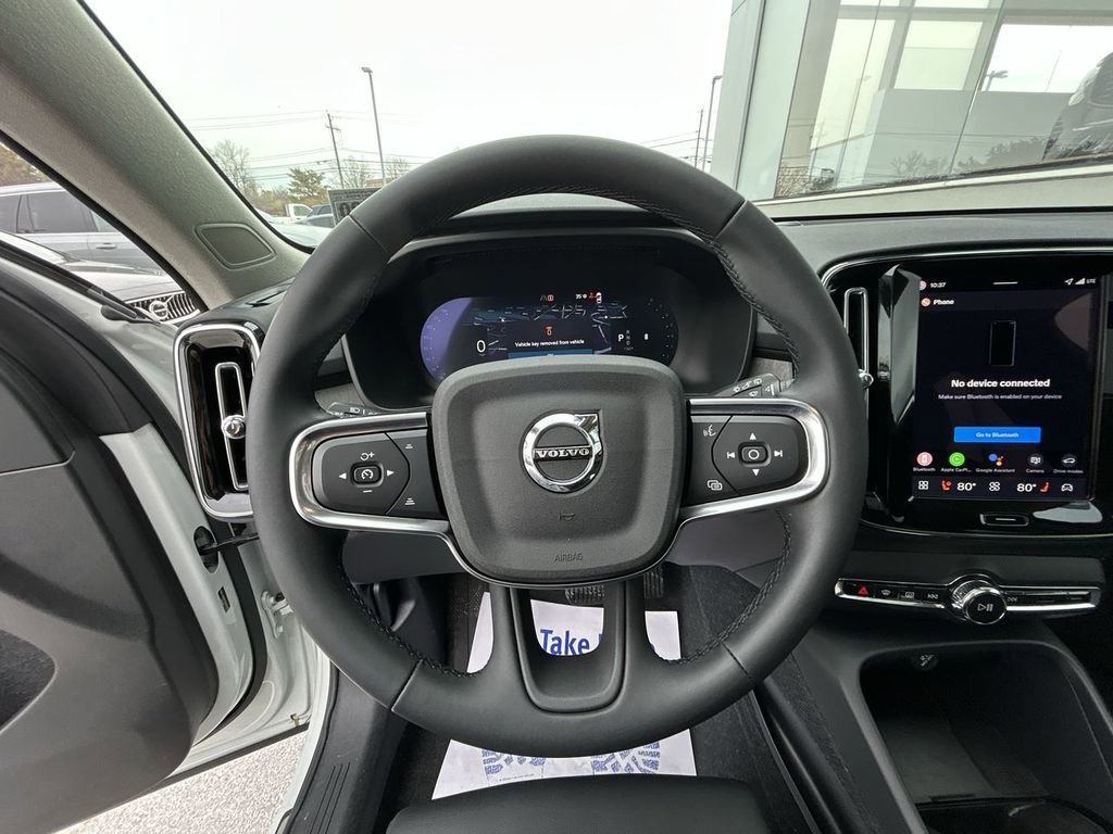 New 2026 Volvo XC40 B5 Plus w/ Protection Package Premier AWD/4WD image 18
