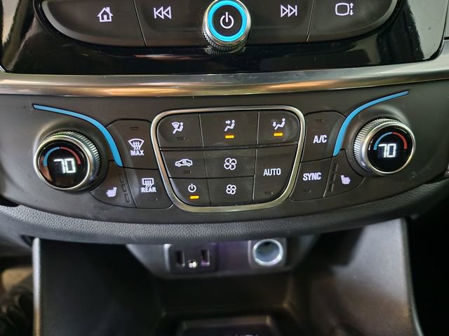 Used 2023 Chevrolet Traverse LT FWD image 29