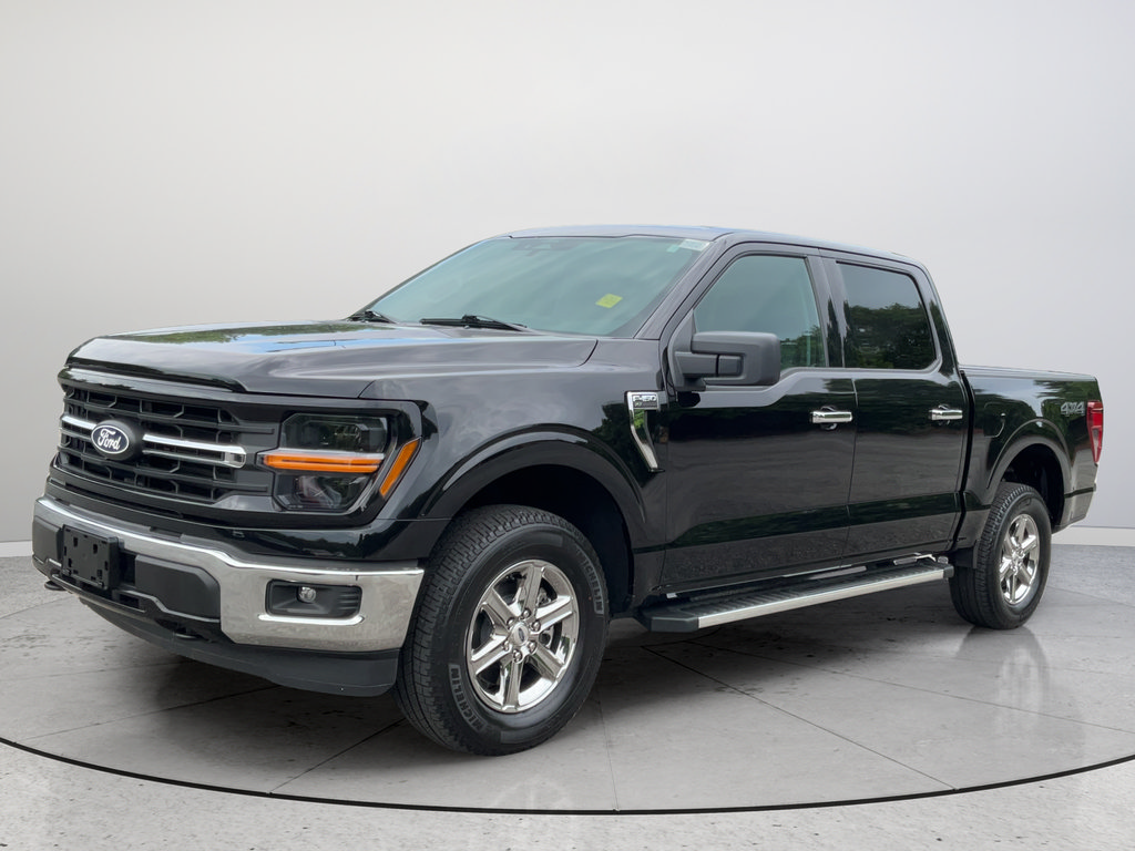 Used 2025 Ford F150 XLT w/ Equipment Group 301A Standard AWD/4WD image 5