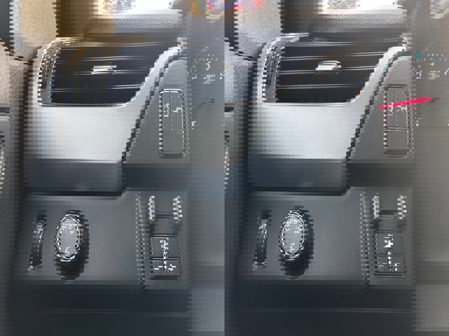 Used 2018 Chevrolet Tahoe LS w/ Max Trailering Package image 23