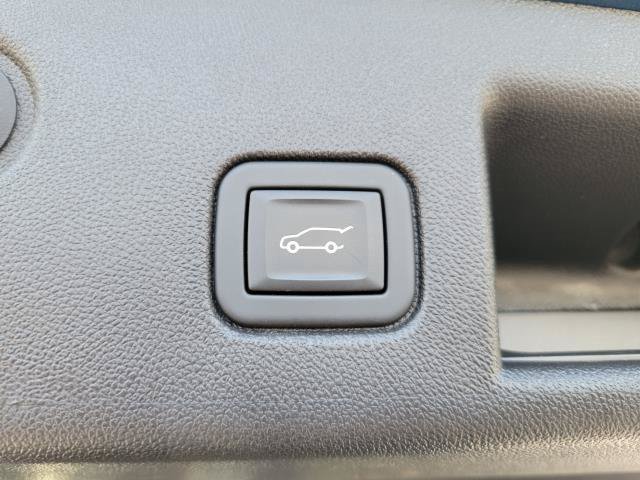 Used 2024 Chevrolet Equinox LT FWD image 9