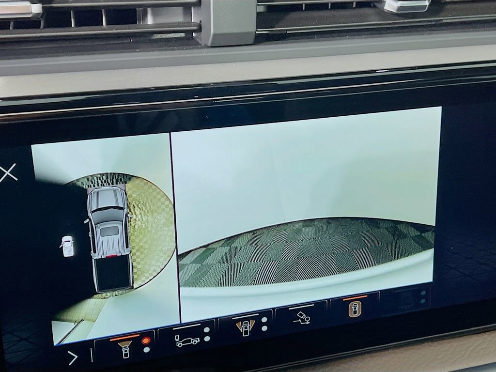 Certified 2025 GMC Sierra 1500 Denali AWD/4WD image 13
