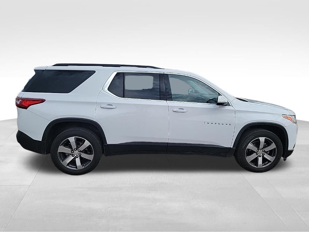 Used 2020 Chevrolet Traverse LT w/ LT Premium Package image 19