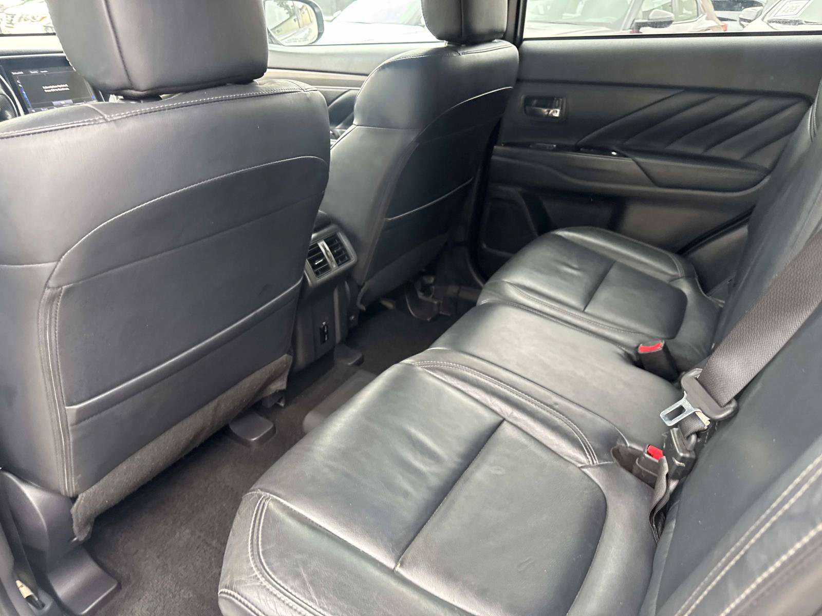 Used 2022 Mitsubishi Outlander GT image 10