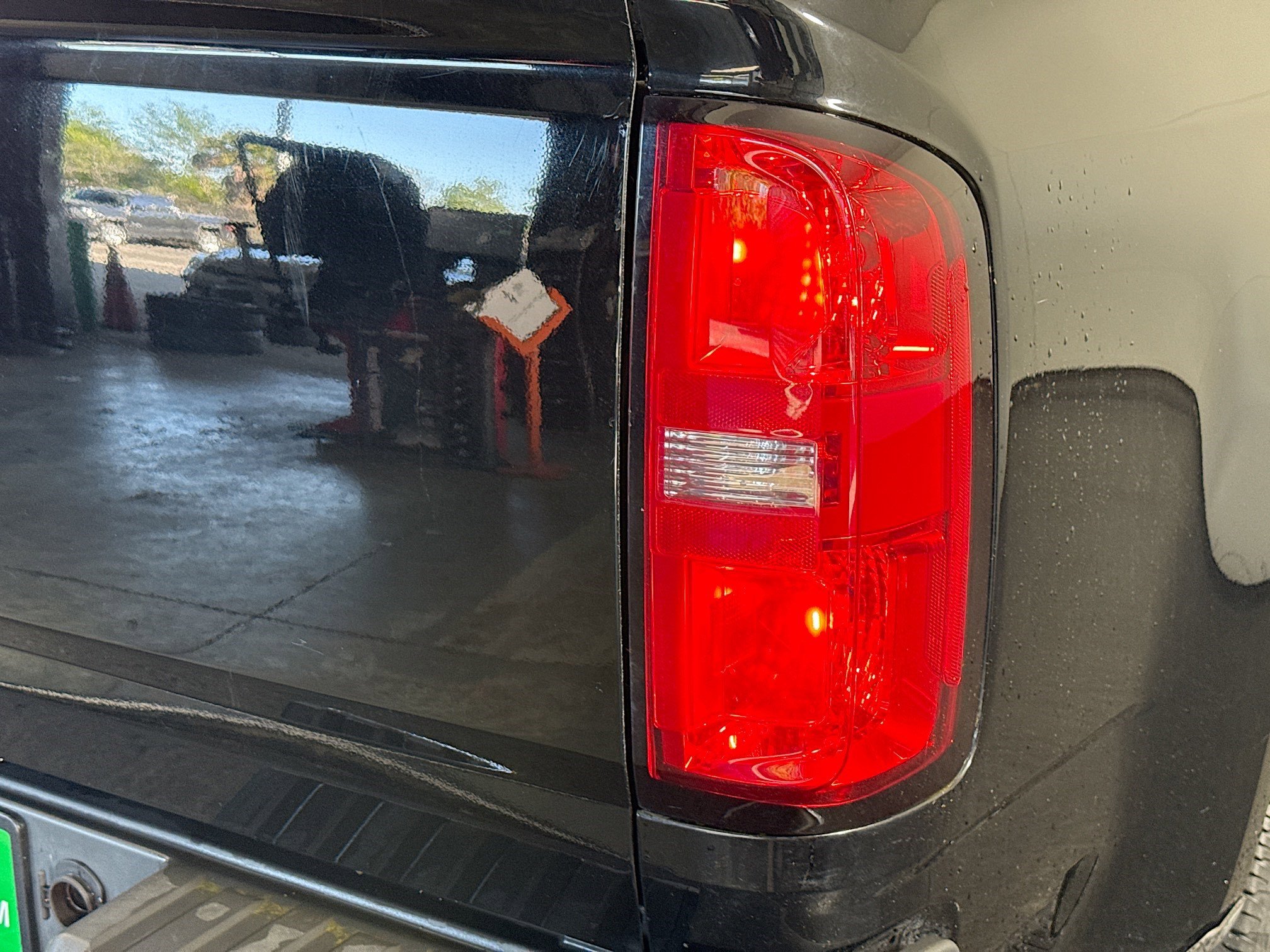 Used 2018 Chevrolet Colorado W/T image 31