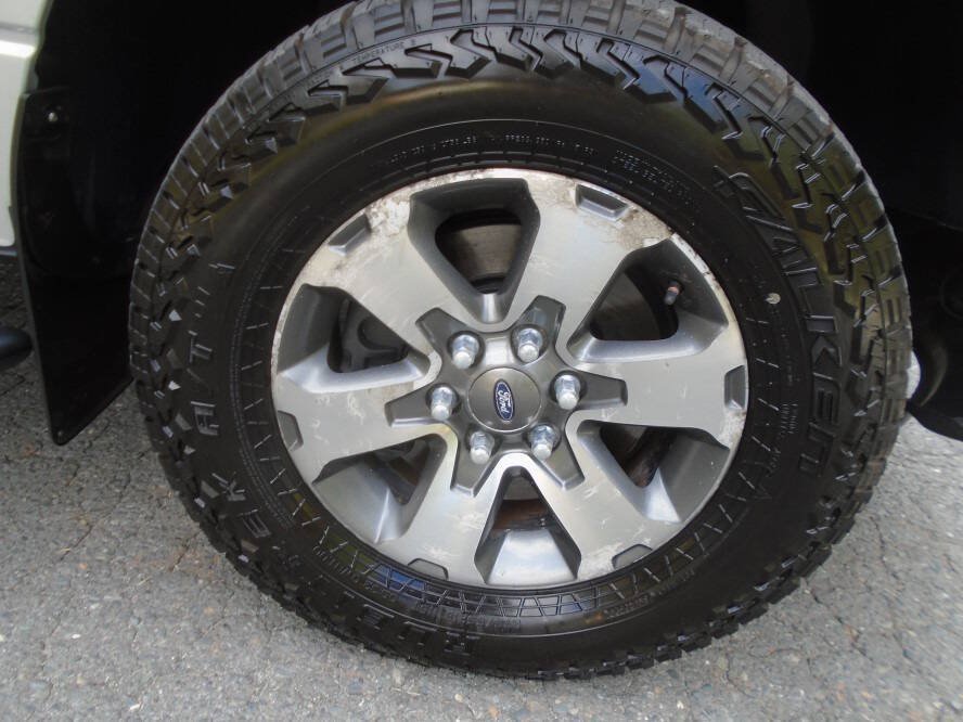 Used 2013 Ford F150 STX w/ Mid Equipment Group AWD/4WD image 25