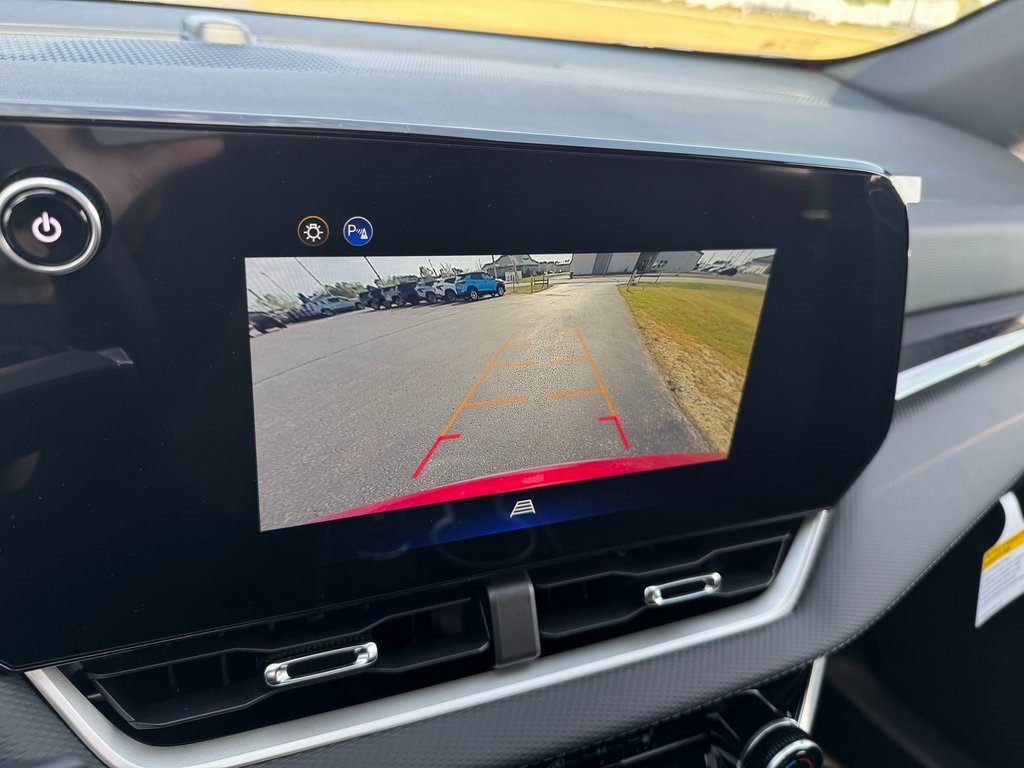 New 2026 Chevrolet Equinox LT w/ LPO, Floor Liner Package image 26