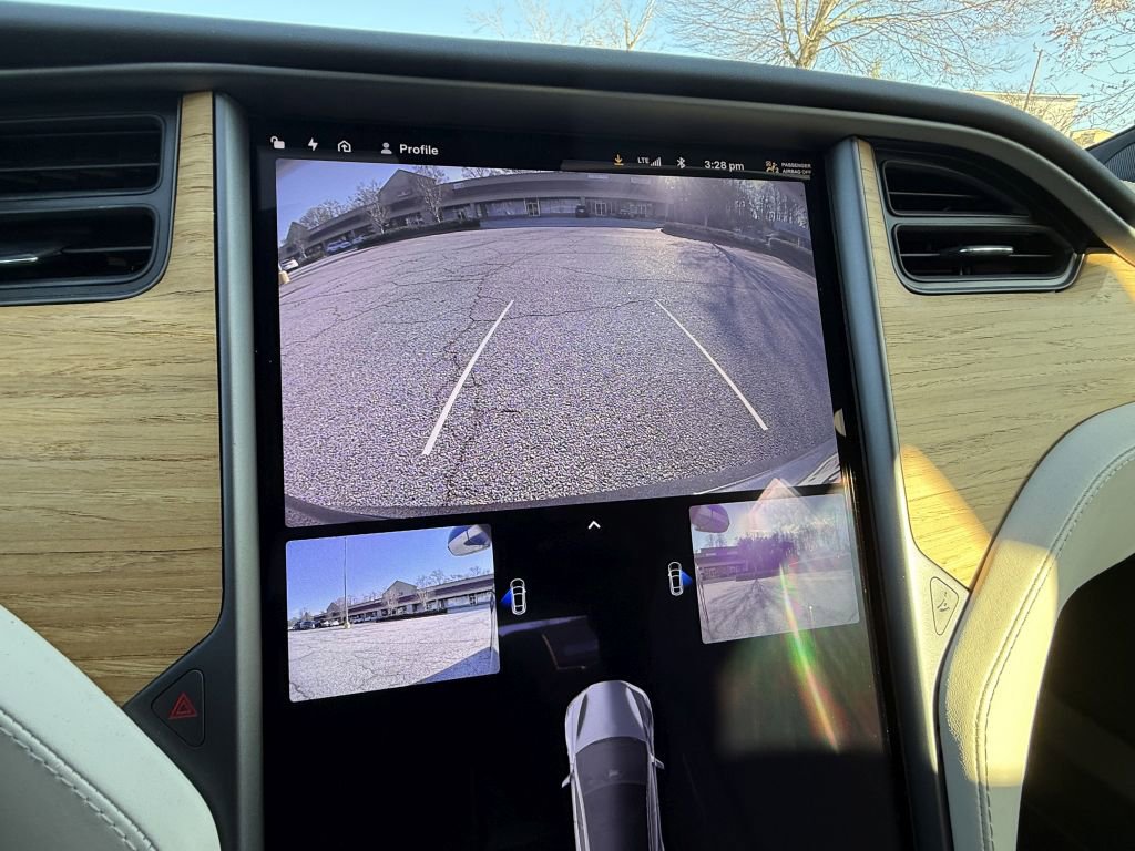 Used 2020 Tesla Model S Long Range Plus image 38