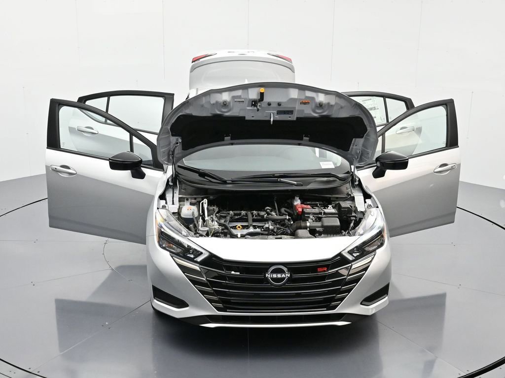 New 2025 Nissan Versa SR w/ Trunk Package FWD image 42