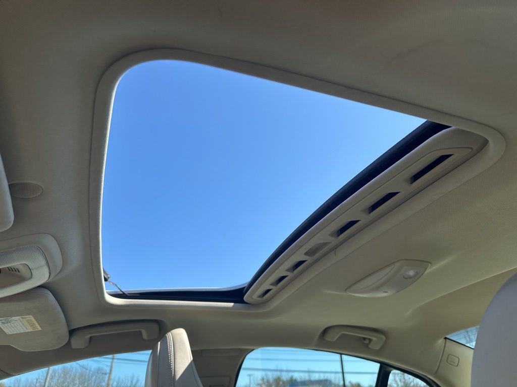 Used 2014 Volvo S60 T5 image 23