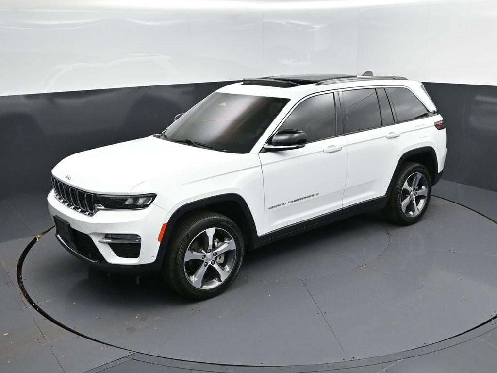 Used 2024 Jeep Grand Cherokee Limited w/ Luxury Tech Group II