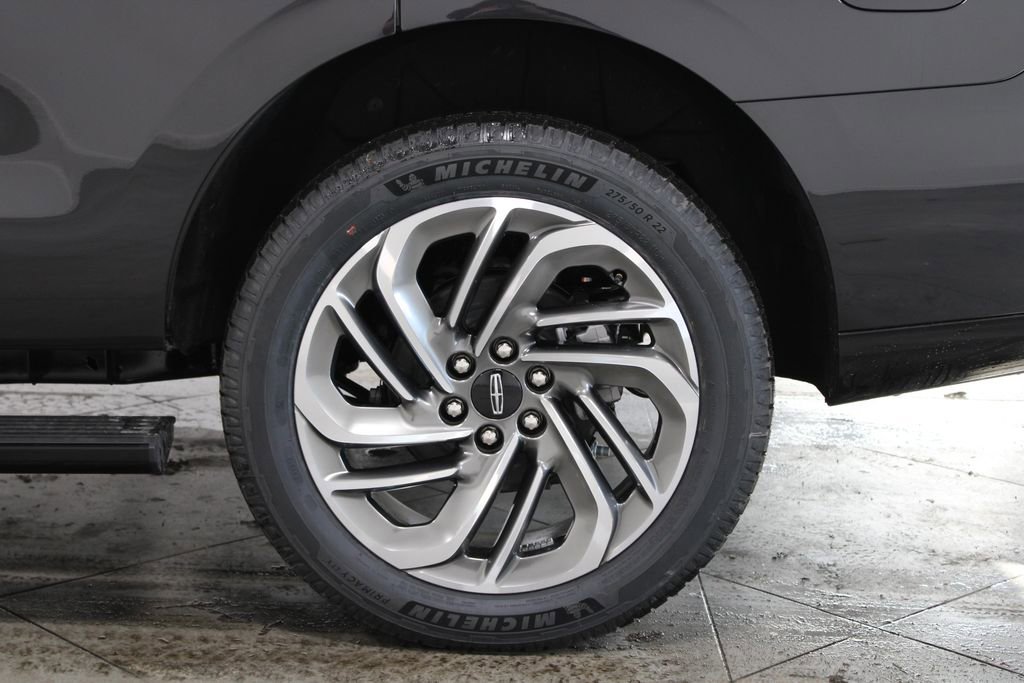 New 2026 Lincoln Navigator Reserve image 18