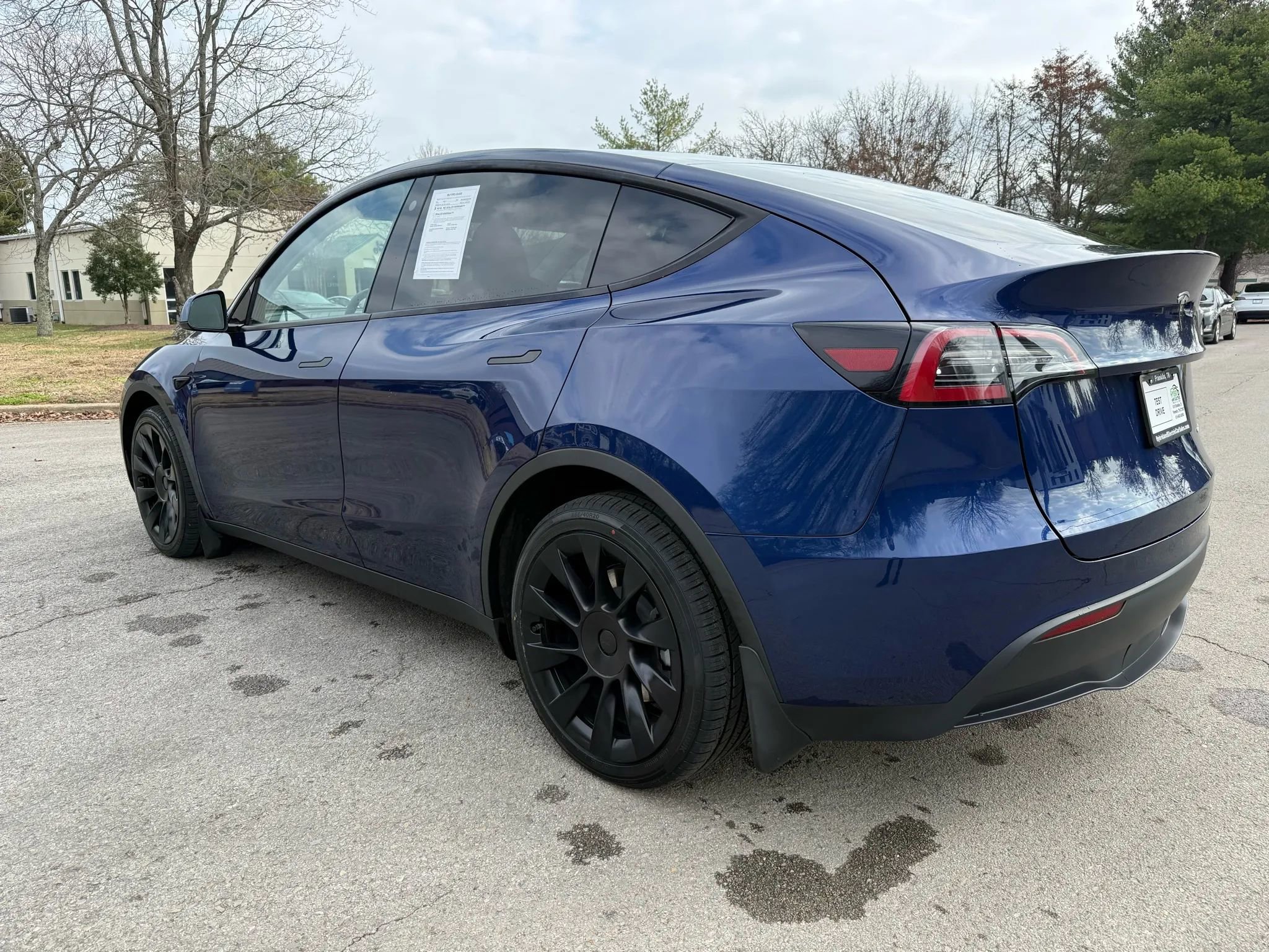 Used 2023 Tesla Model Y Long Range image 7