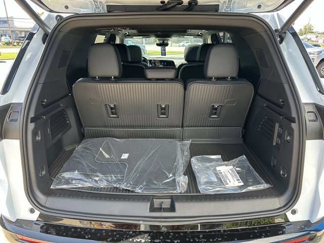 New 2026 Chevrolet Traverse RS w/ LPO, Floor Liner Package image 20