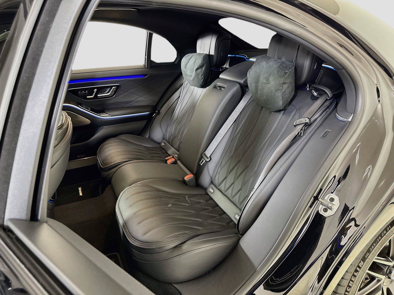 Used 2025 Mercedes-Benz S 63 AMG S image 25
