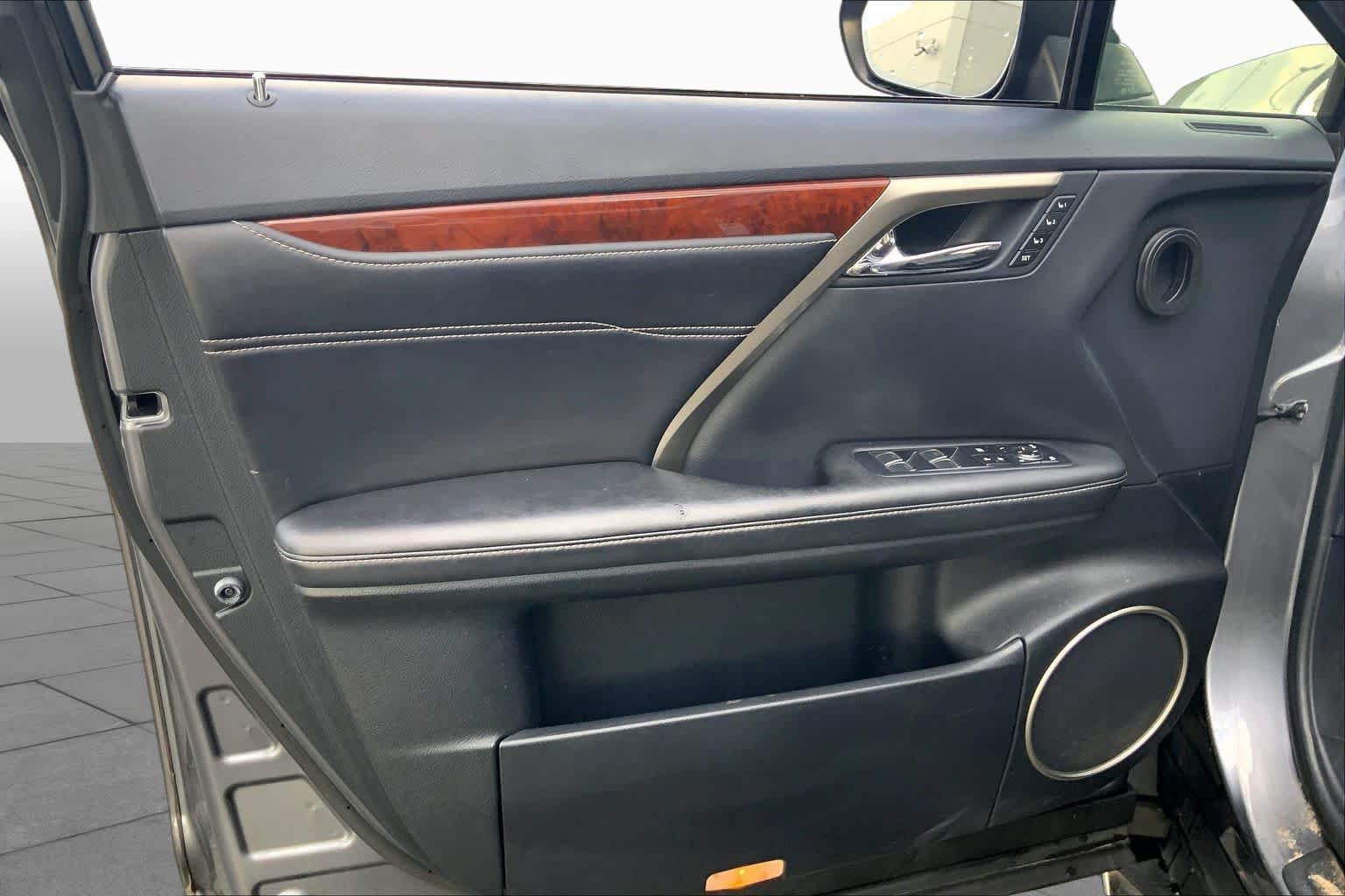 Used 2018 Lexus RX 350L AWD image 22
