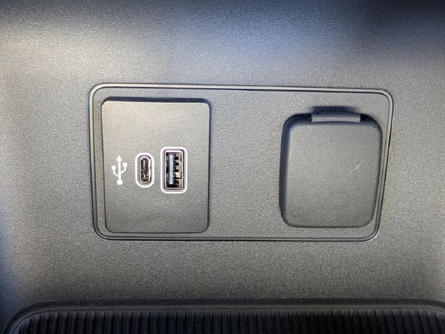 New 2026 Ford Explorer ST-Line RWD image 19