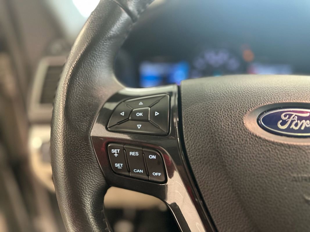 Used 2019 Ford Explorer XLT w/ Equipment Group 202A image 26