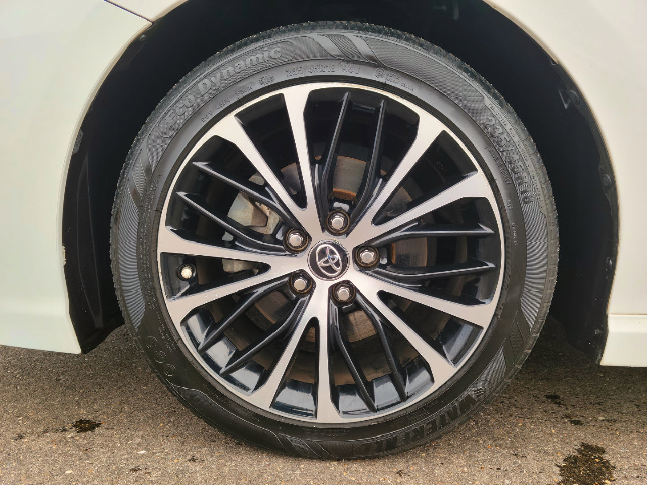 Used 2018 Toyota Camry SE image 19