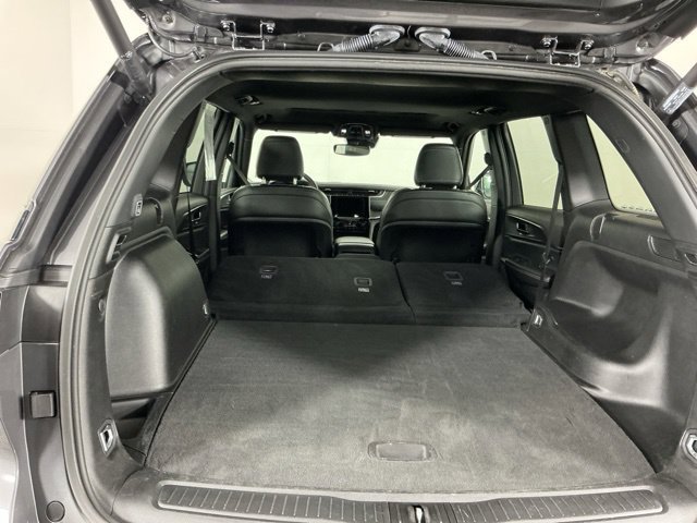 Used 2024 Jeep Grand Cherokee Altitude AWD/4WD image 29